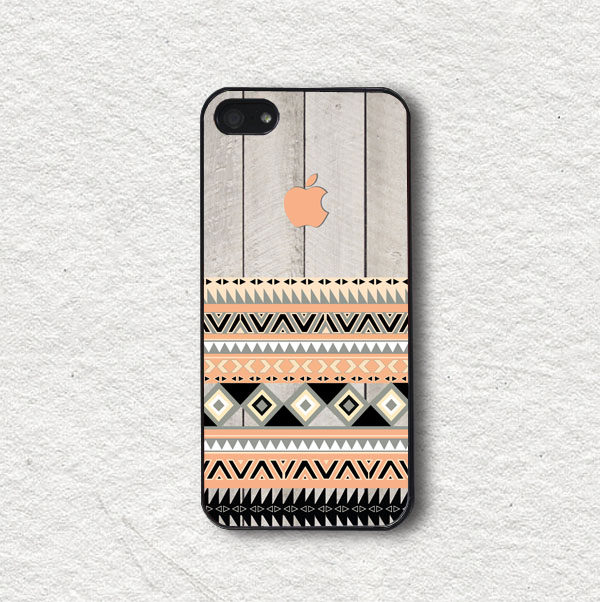 Iphone Case For Iphone 4, Iphone 4s, Iphone 5, Iphone 5s, Iphone Cover, Protecive Iphone Case - Geometric Aztec With Peach Apple